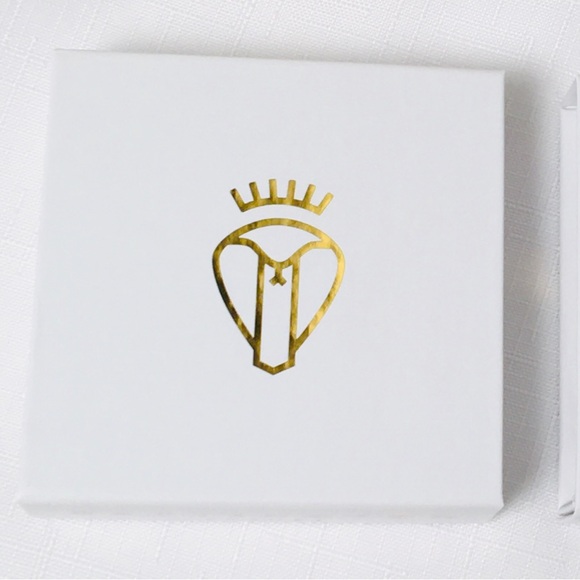 Battington Beauty Lashes 3D Silk Monroe with Invisible Glue - Picture 9 of 10